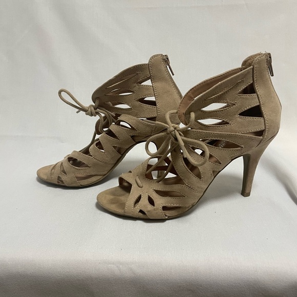 Tan Lace Up Heels - Picture 2 of 8